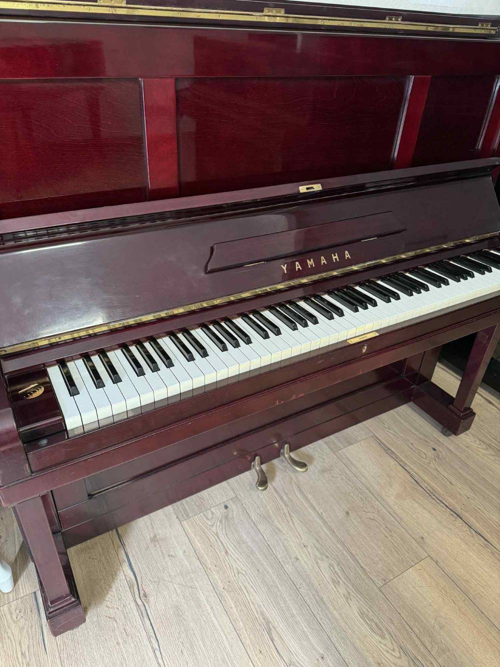 Yamaha U2 acajou